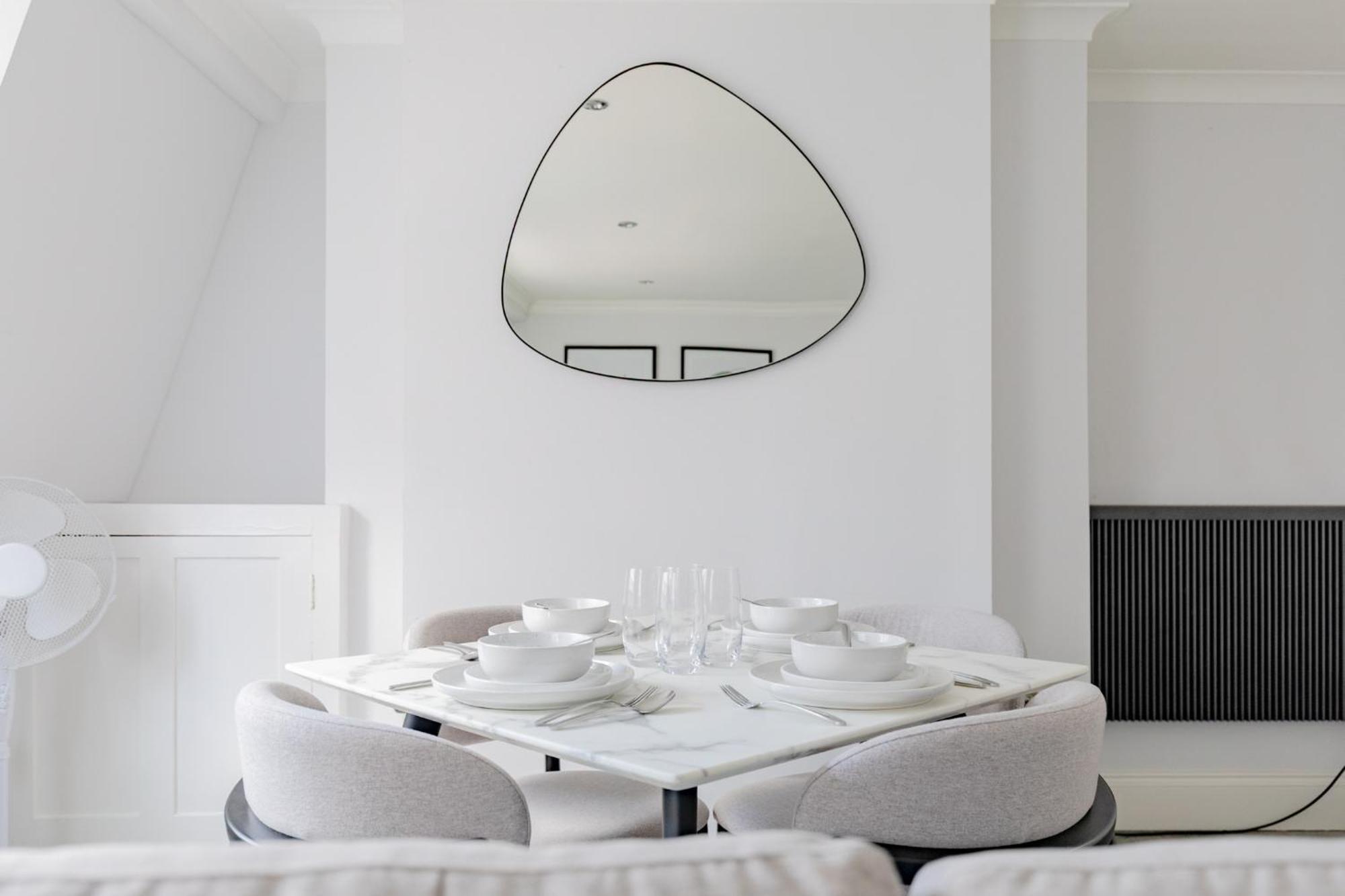 Apartment Stylish 2bd Flat In The Heart Of Kensington