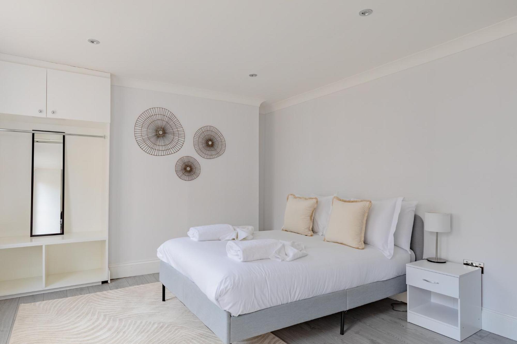 Stylish 2bd Flat In The Heart Of Kensington Appartamento *